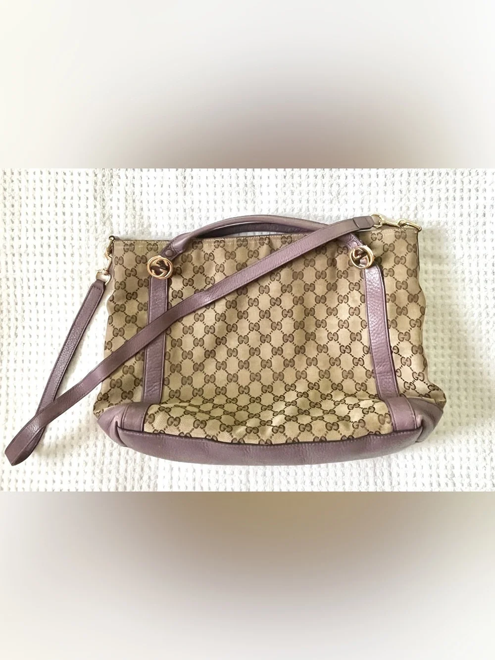 Gucci Miss GG medium size Canvas Shoulder bag Rare Lavender color leather trim